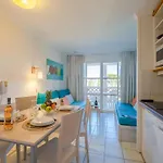 Cosy Au Coeur De Cap Esterel Avec Balcon Et Acces Piscines - Fr-1-504-678 Apartment *