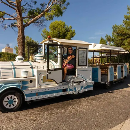 Cosy Au Coeur De Cap Esterel Avec Balcon Et Acces Piscines - Fr-1-504-678 * Saint-Raphaël